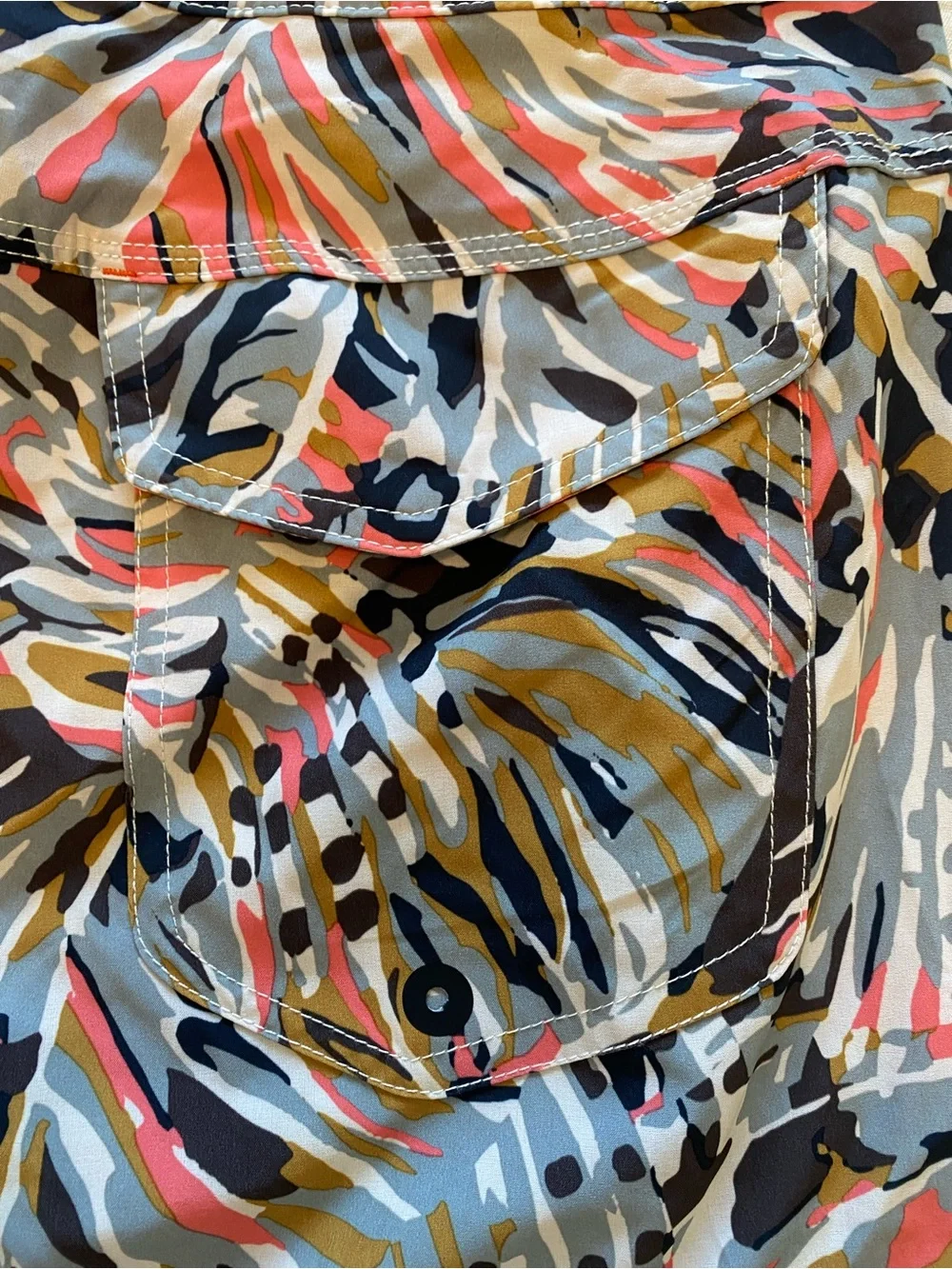 SAXX Betawave 2N1 Swim Shorts 17” Abstract Print Size 34 NWT